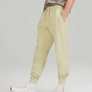 Lululemon City Sweat Jogger Men’s Neutral Sage Sand Drawstring Athletic Pants
